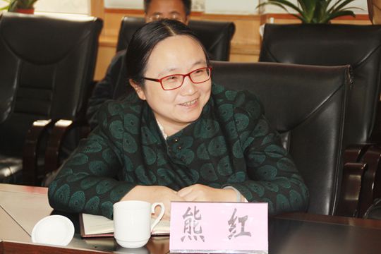 20150415育英挂牌照片 (35)_副本.jpg