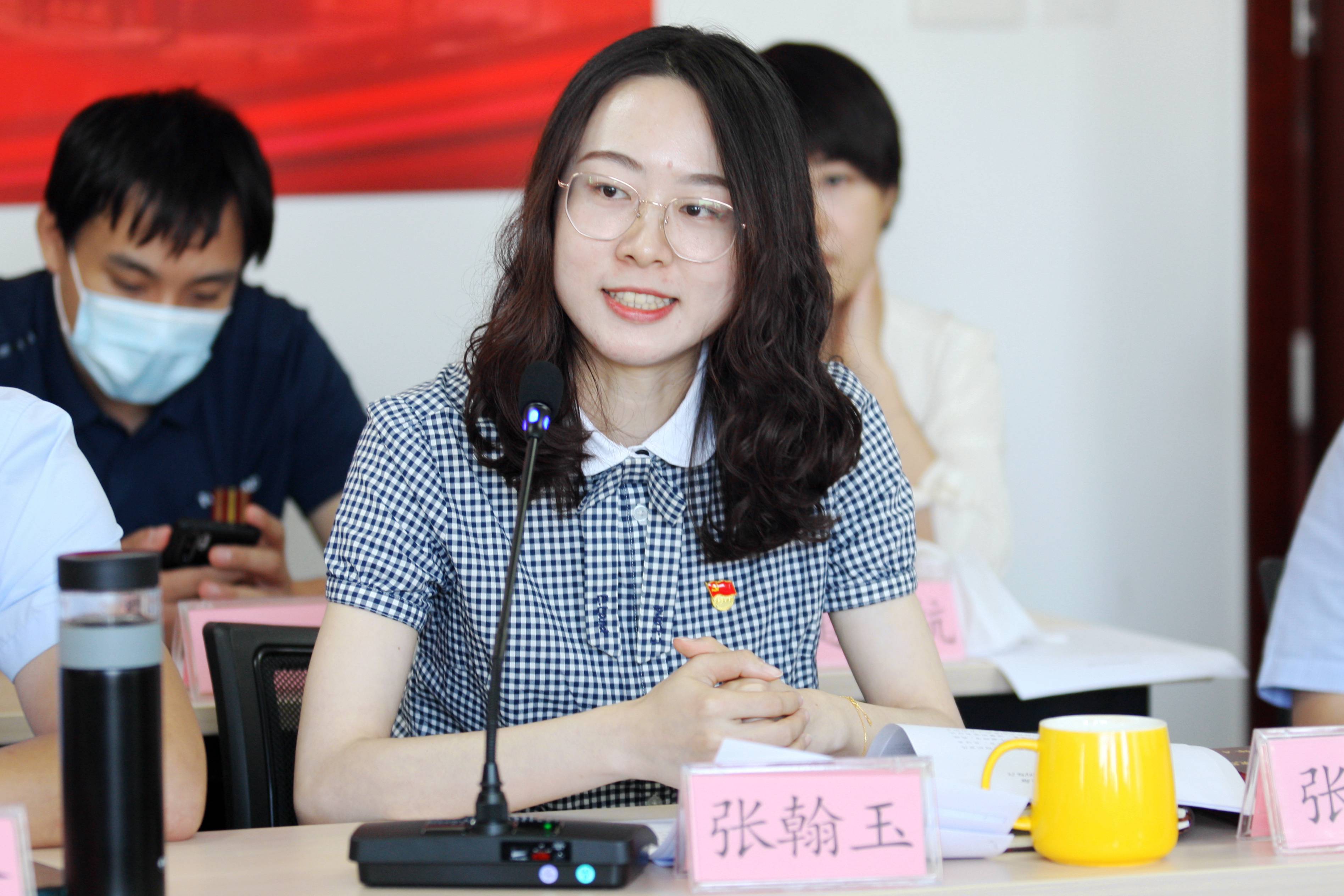 发言人7.jpg