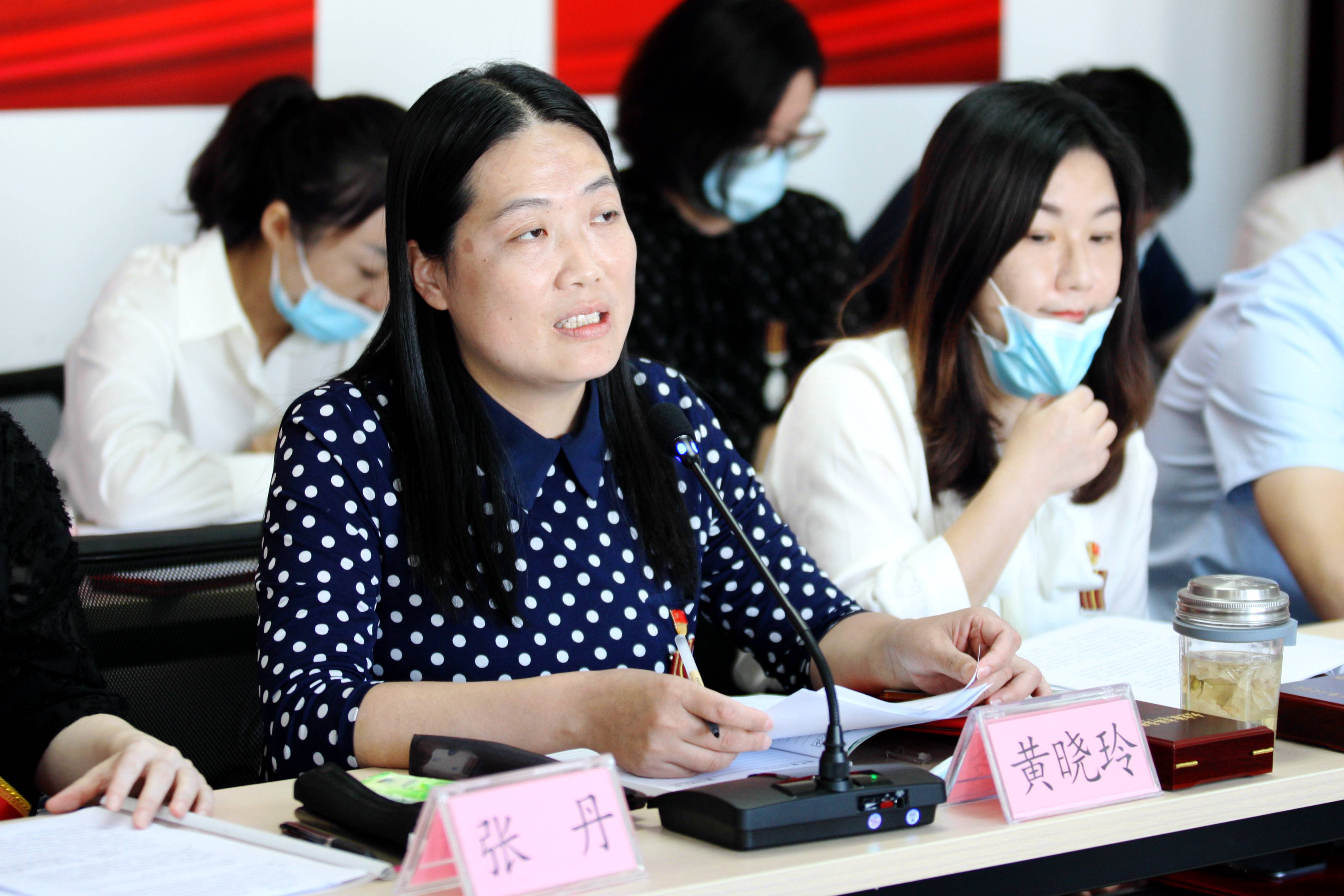 发言人2.jpg