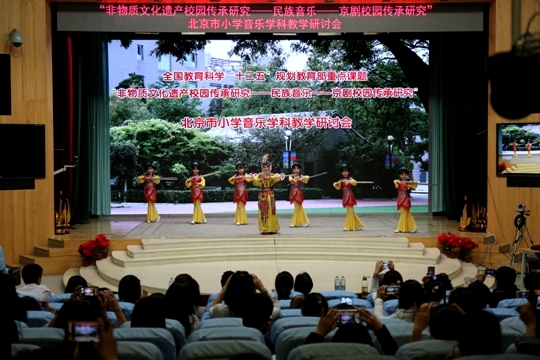 京剧社团表演《虞美人》.JPG