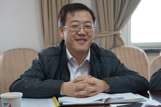 桑锦龙副院长出席会议并讲话.jpg