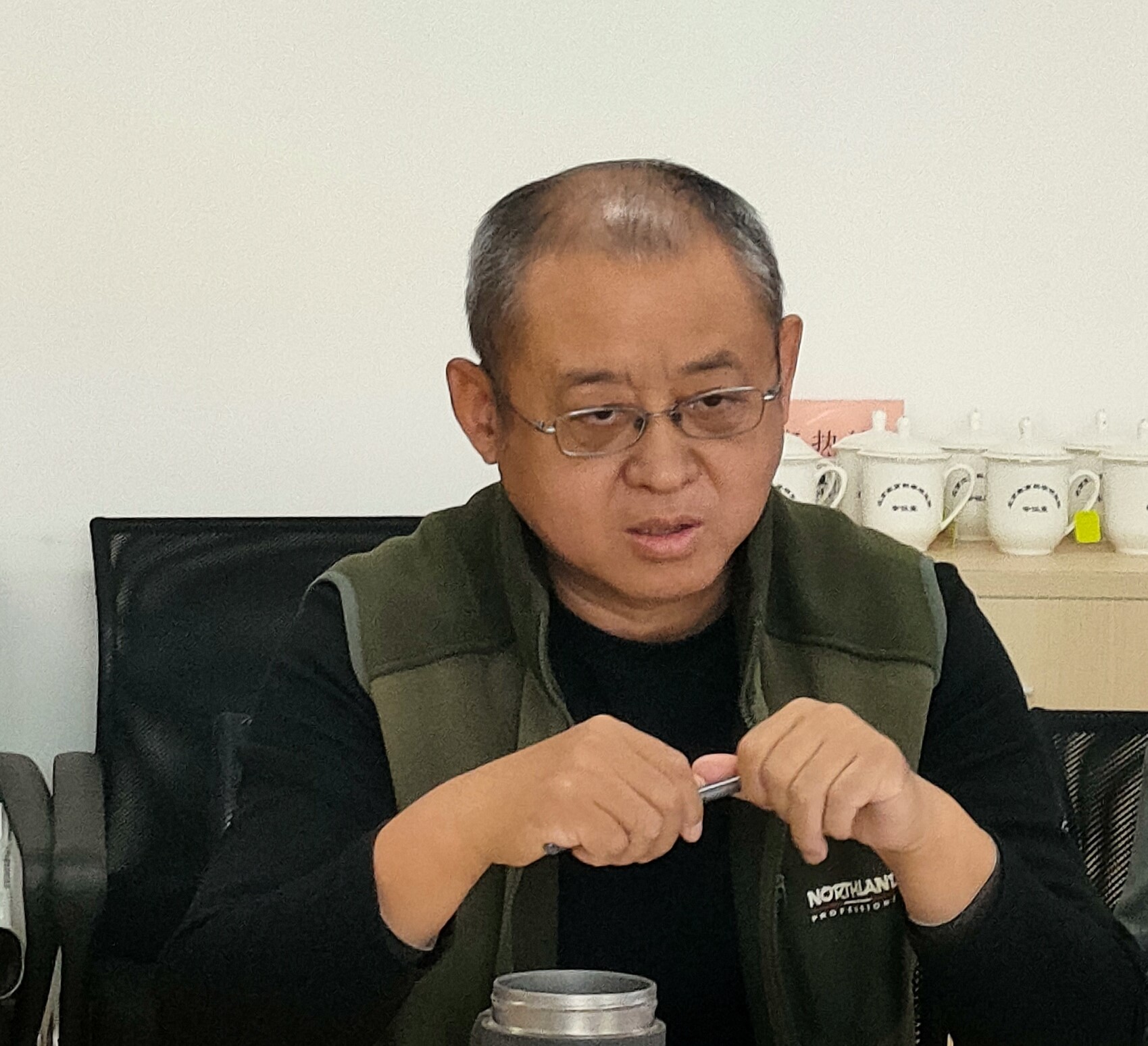 杨德军（横版）.jpg